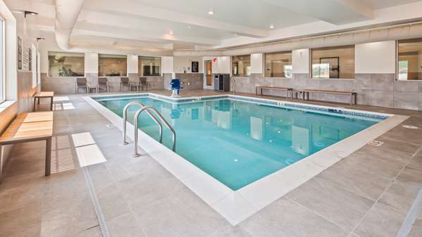 Pool - Best Western Plus Ogallala Inn - I-80, Exit 126