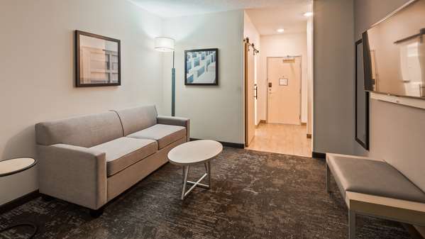  - Best Western Plus Ogallala Inn - I-80, Exit 126