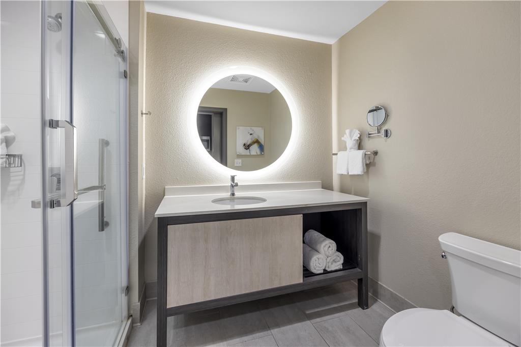 Best Western Plus Executive Residency Jackson Northeast-guestroom-Guest Room,Bathroom,On-Site.jpg