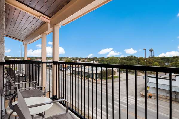 Suite - Best Western Bandera Suites