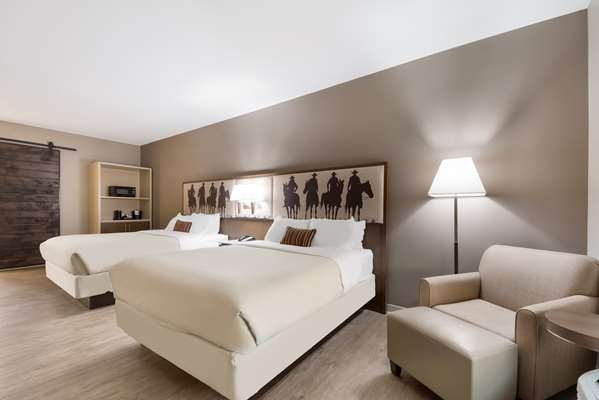 Suite - Best Western Bandera Suites