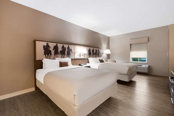 Suite - Best Western Bandera Suites