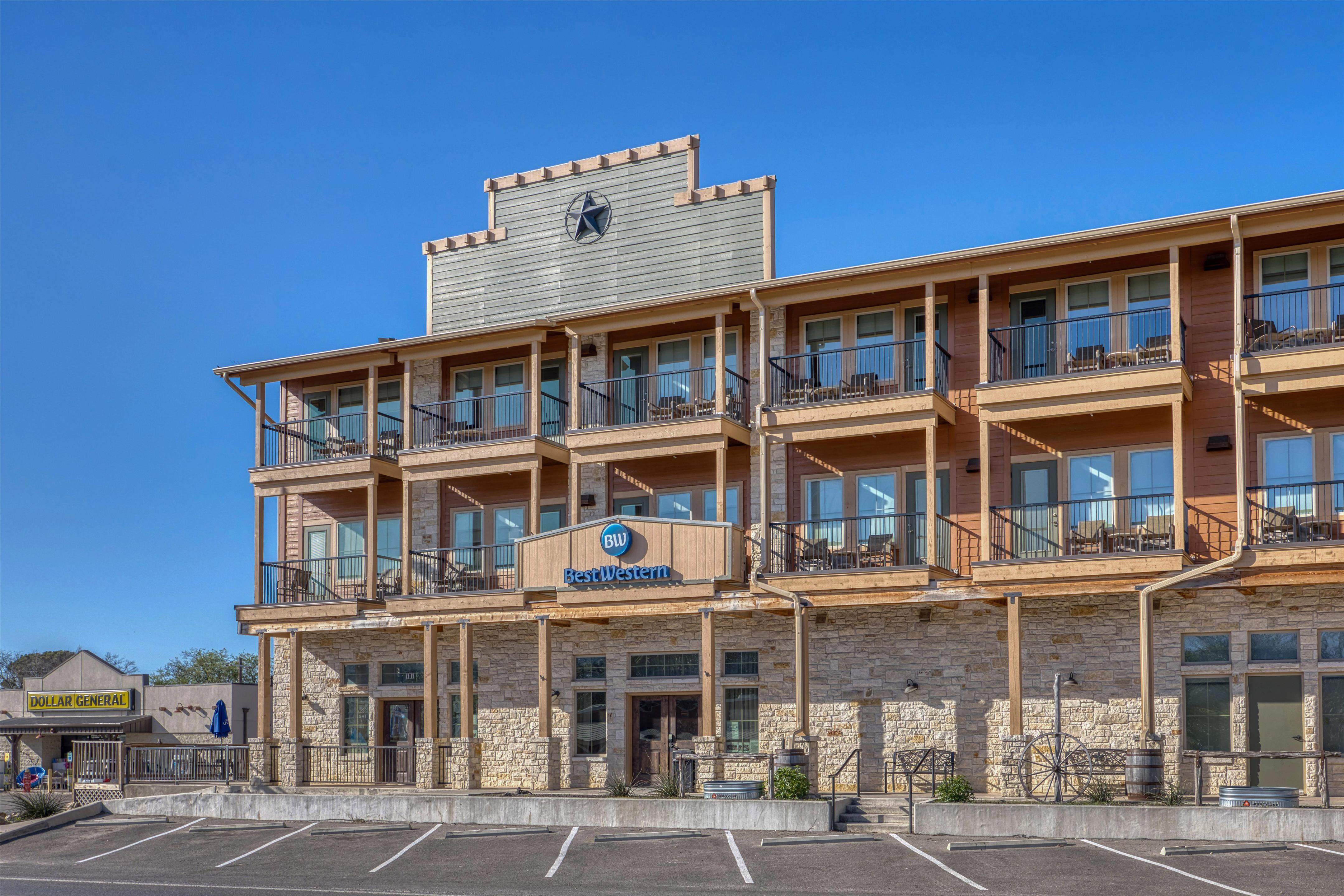 Exterior Daytime