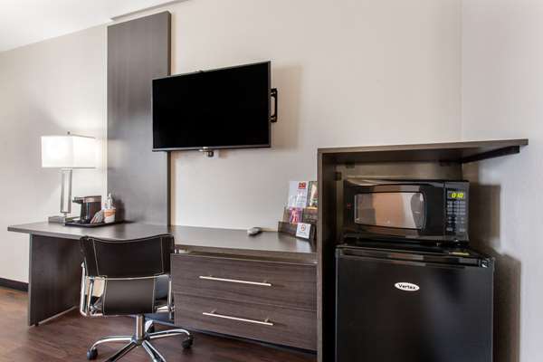  - SureStay Hotel by Best Western Airport Phoenix - I-10, Exit 147