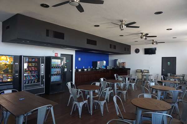 Amenities - SureStay Hotel by Best Western Airport Phoenix - I-10, Exit 147