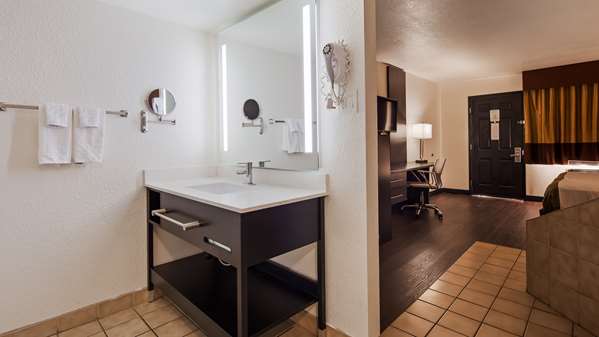  - SureStay Hotel by Best Western Airport Phoenix - I-10, Exit 147