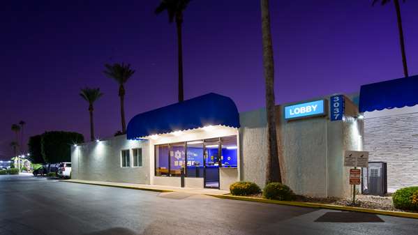 Exterior view - SureStay Hotel by Best Western Airport Phoenix - I-10, Exit 147