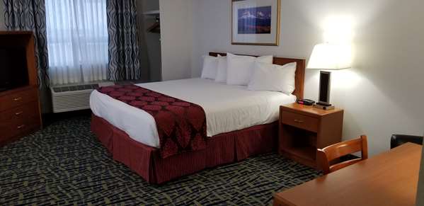 - SureStay Plus Hotel by Best Western Lethbridge