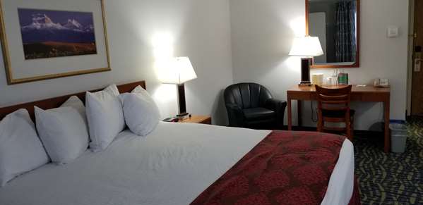  - SureStay Plus Hotel by Best Western Lethbridge