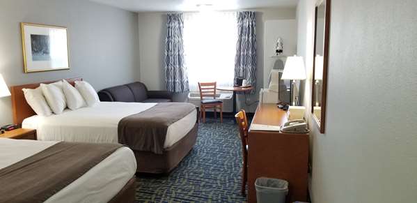  - SureStay Plus Hotel by Best Western Lethbridge