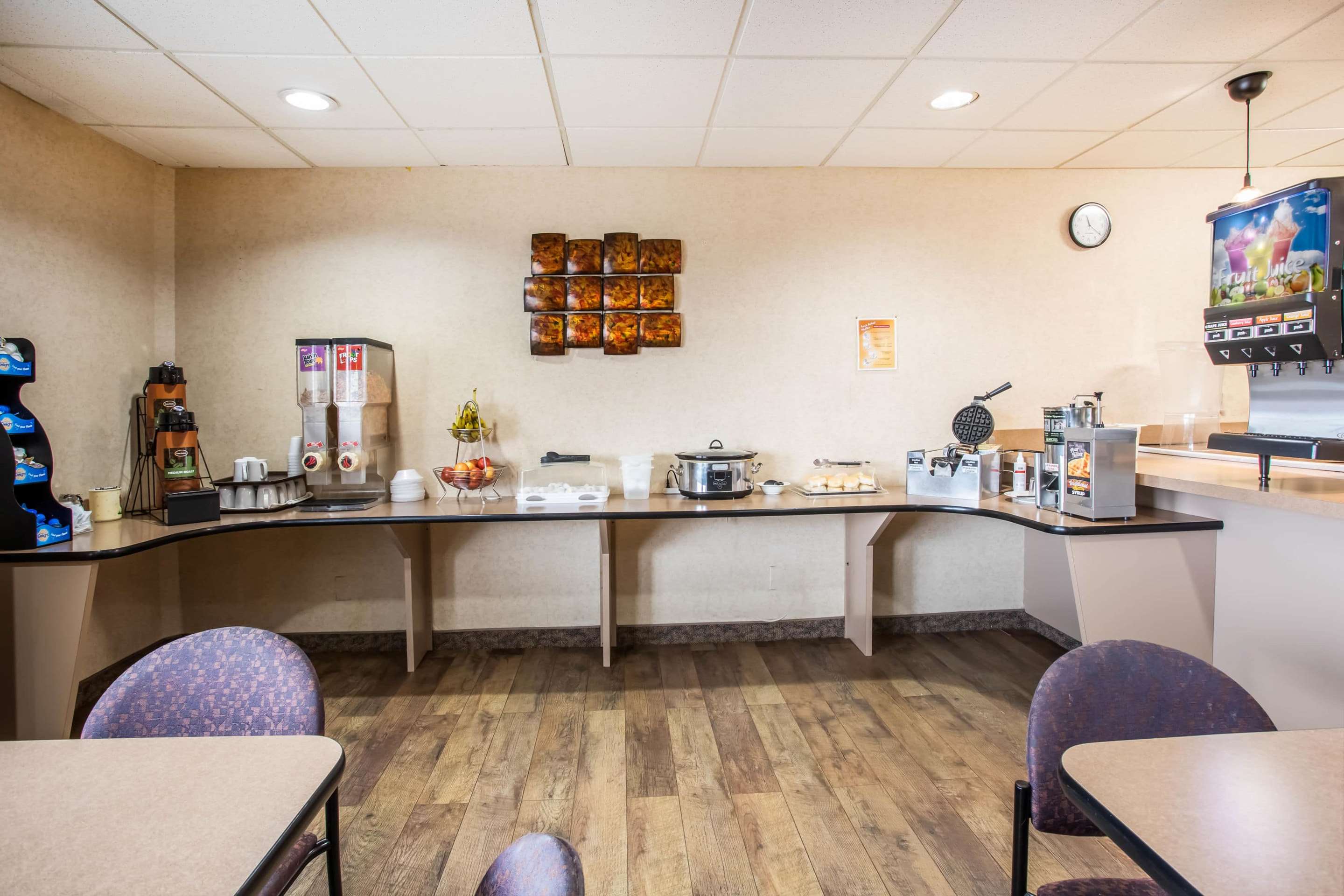Property amenity | Travelodge by Wyndham Colorado Springs Airport/Peterson AFB