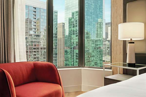  - Hilton Grand Vacations Hotel Magnificent Mile Chicago