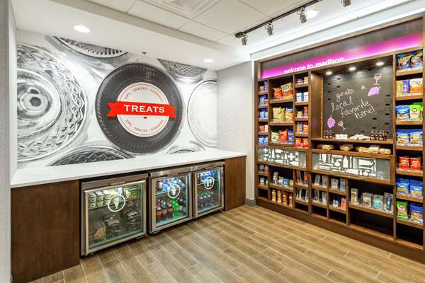 Restaurant - Hampton Inn Madison - I-90, Exit 212