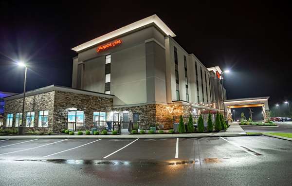 Exterior view - Hampton Inn Madison - I-90, Exit 212