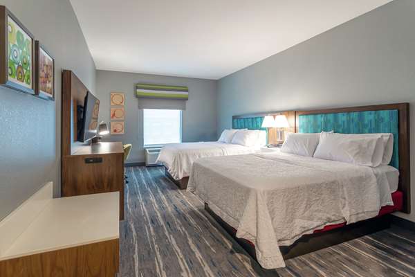  - Hampton Inn Madison - I-90, Exit 212
