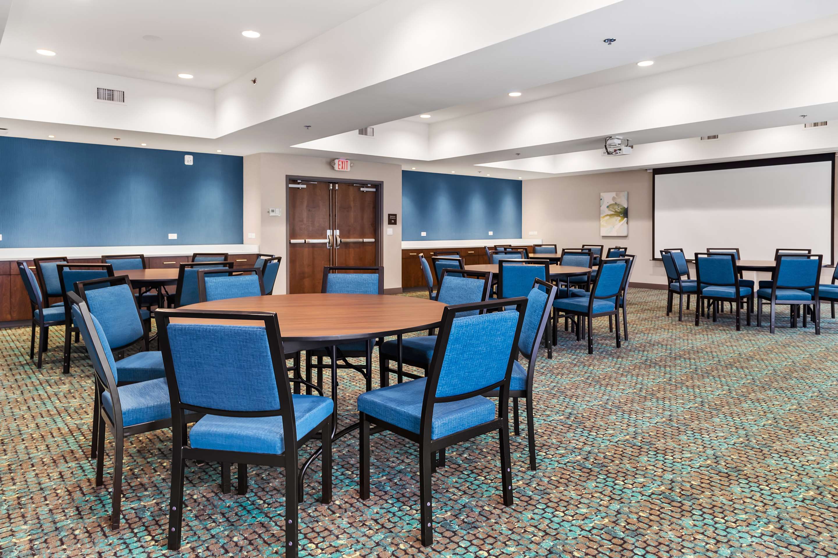 Meeting Room | Hampton Inn Madison