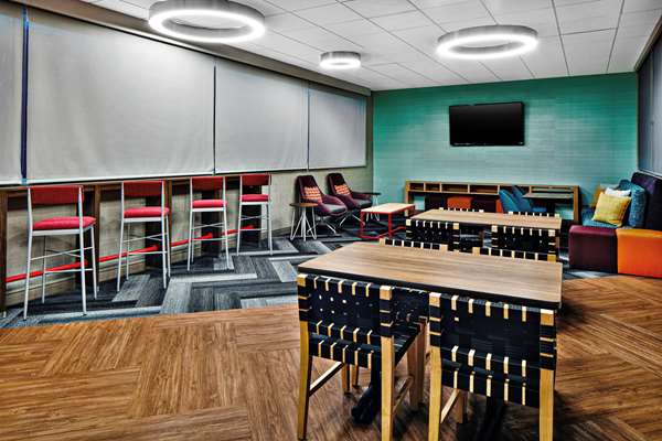  - Tru by Hilton Terrell - I-20, Exit 498