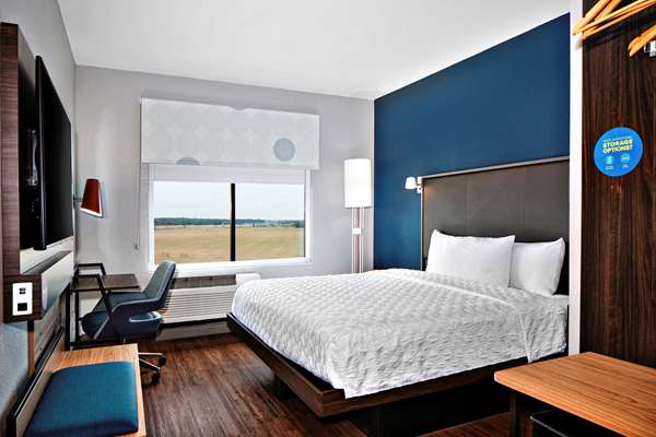  - Tru by Hilton Terrell - I-20, Exit 498