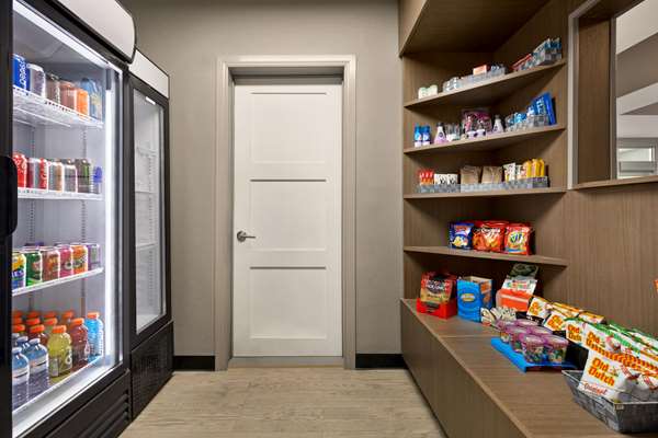  - Wingate by Wyndham Hotel Lethbridge