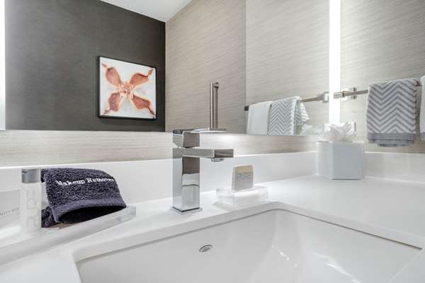  - Cambria Hotel Fort Mill - I-77, Exit 85