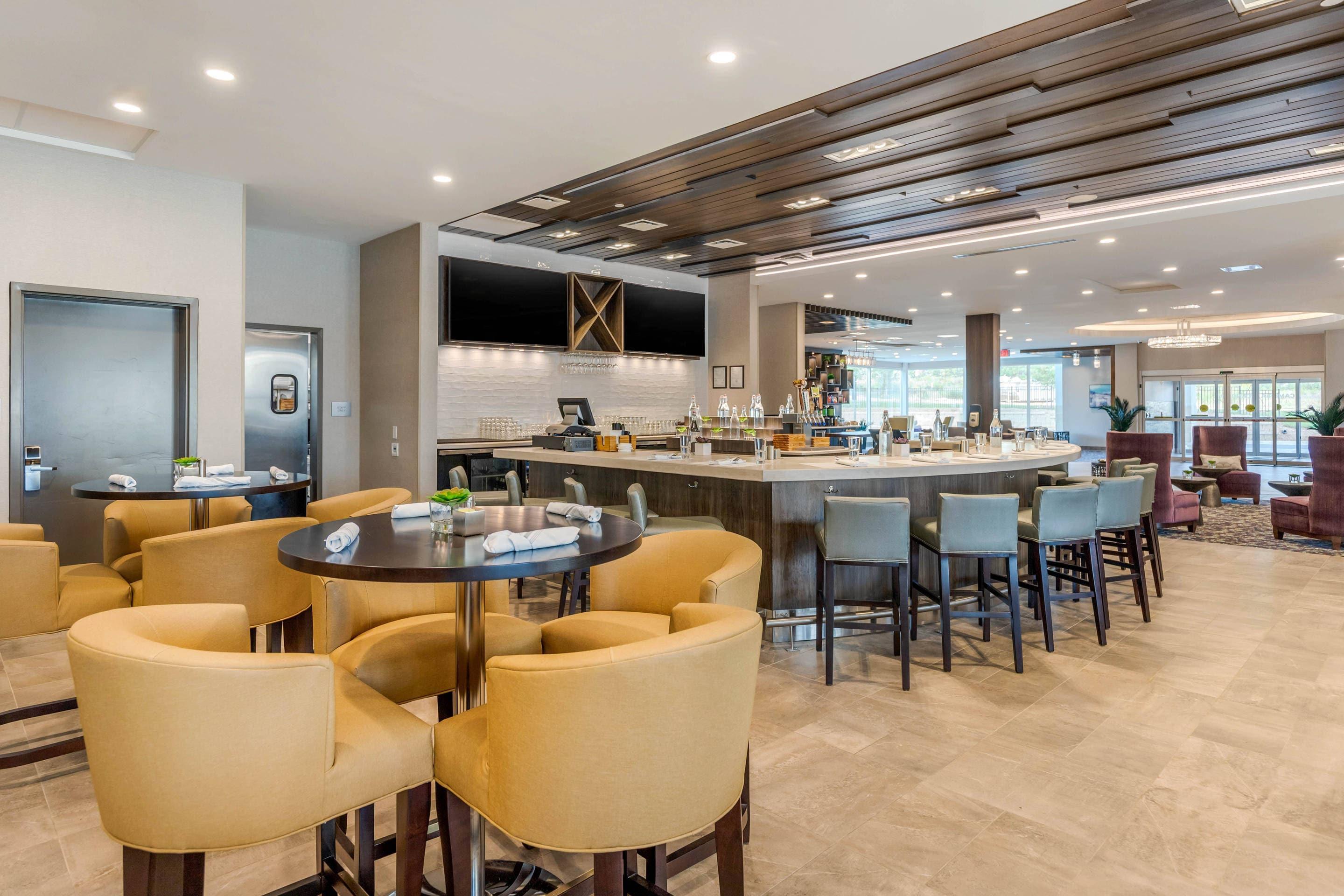 On-site restaurant | Cambria Hotel Fort Mill