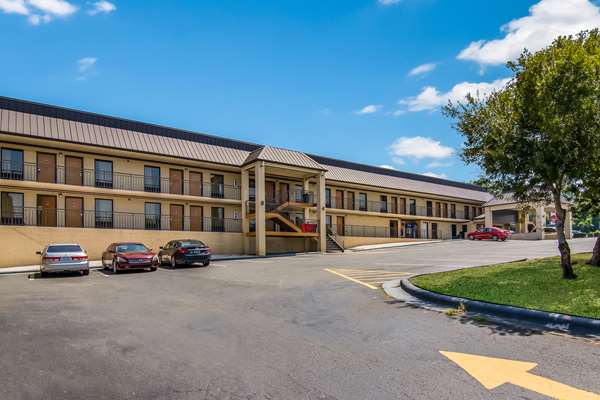 Exterior view - Americas Best Value Inn Wadesboro