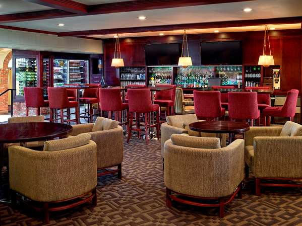 Bar - Red Deer Resort & Casino