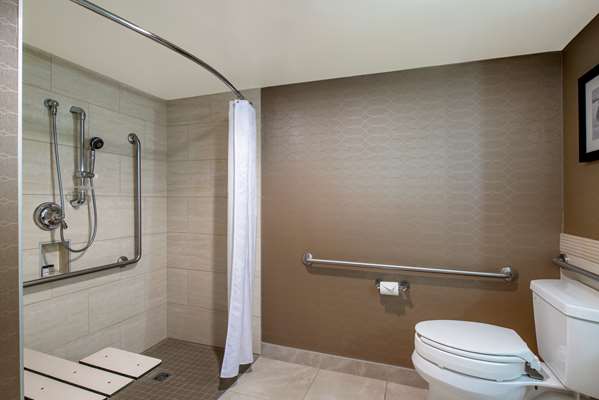  - Red Deer Resort & Casino