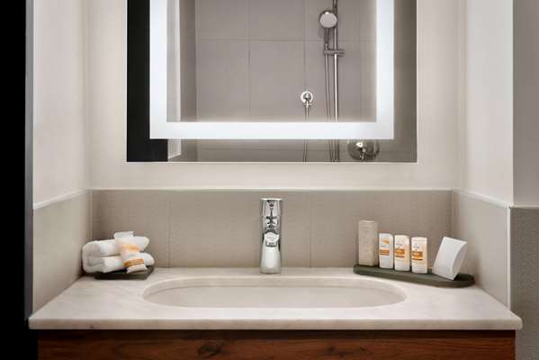  - La Quinta Inn & Suites Midtown Manhattan New York