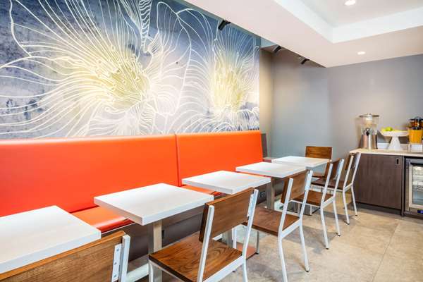  - La Quinta Inn & Suites Midtown Manhattan New York