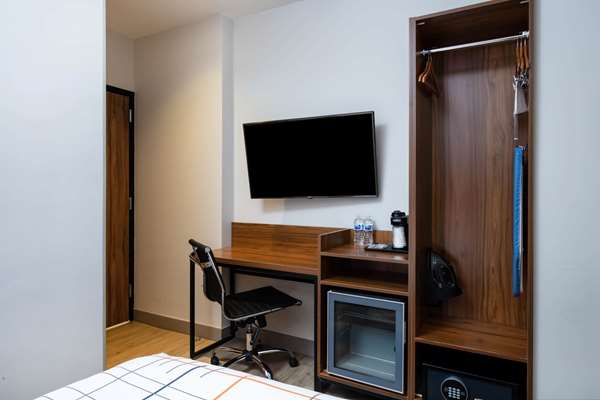  - La Quinta Inn & Suites Midtown Manhattan New York