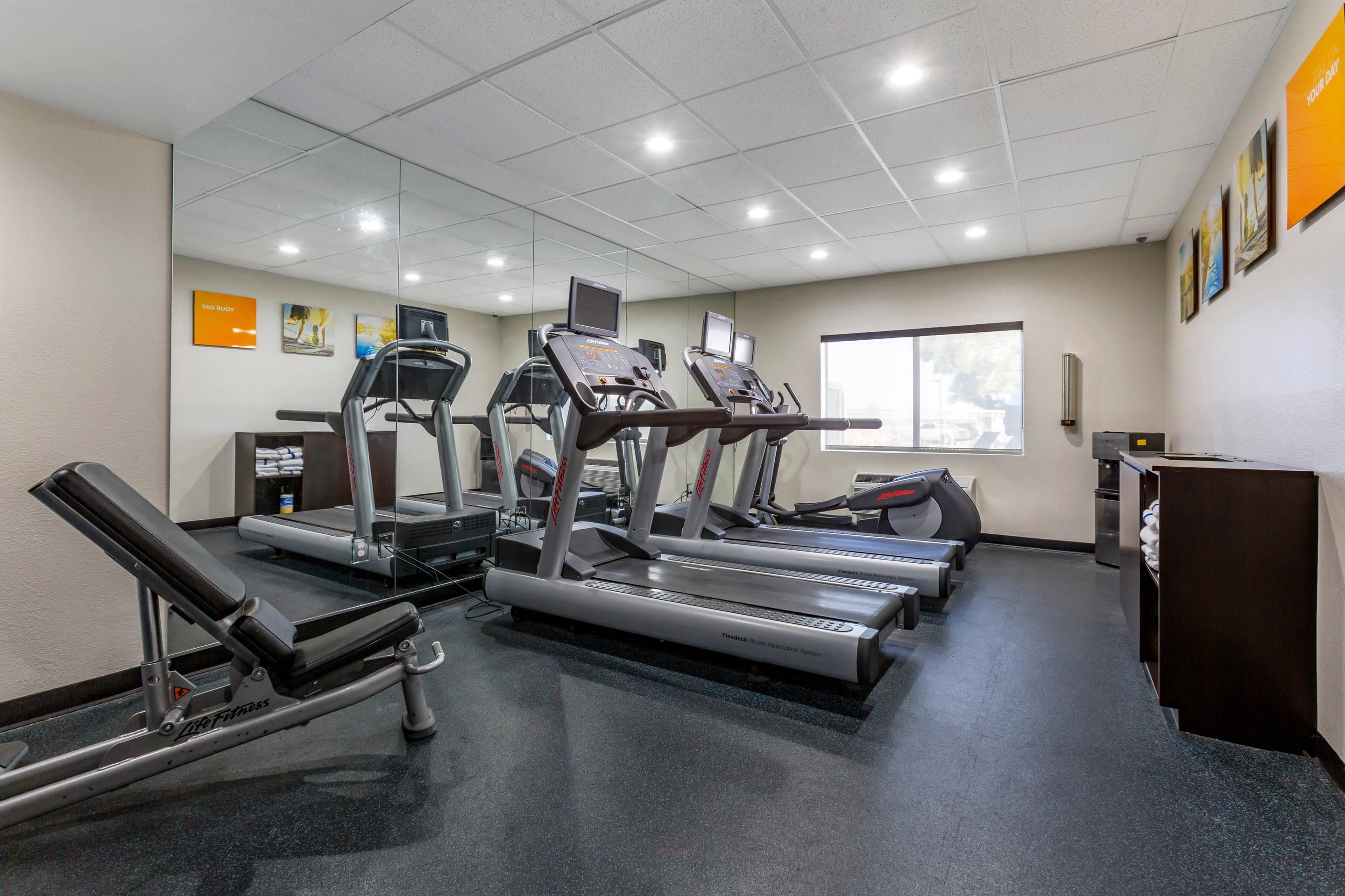 Exercise room with cardio equipment | Comfort Inn & Suites Phoenix North / Deer Valley
