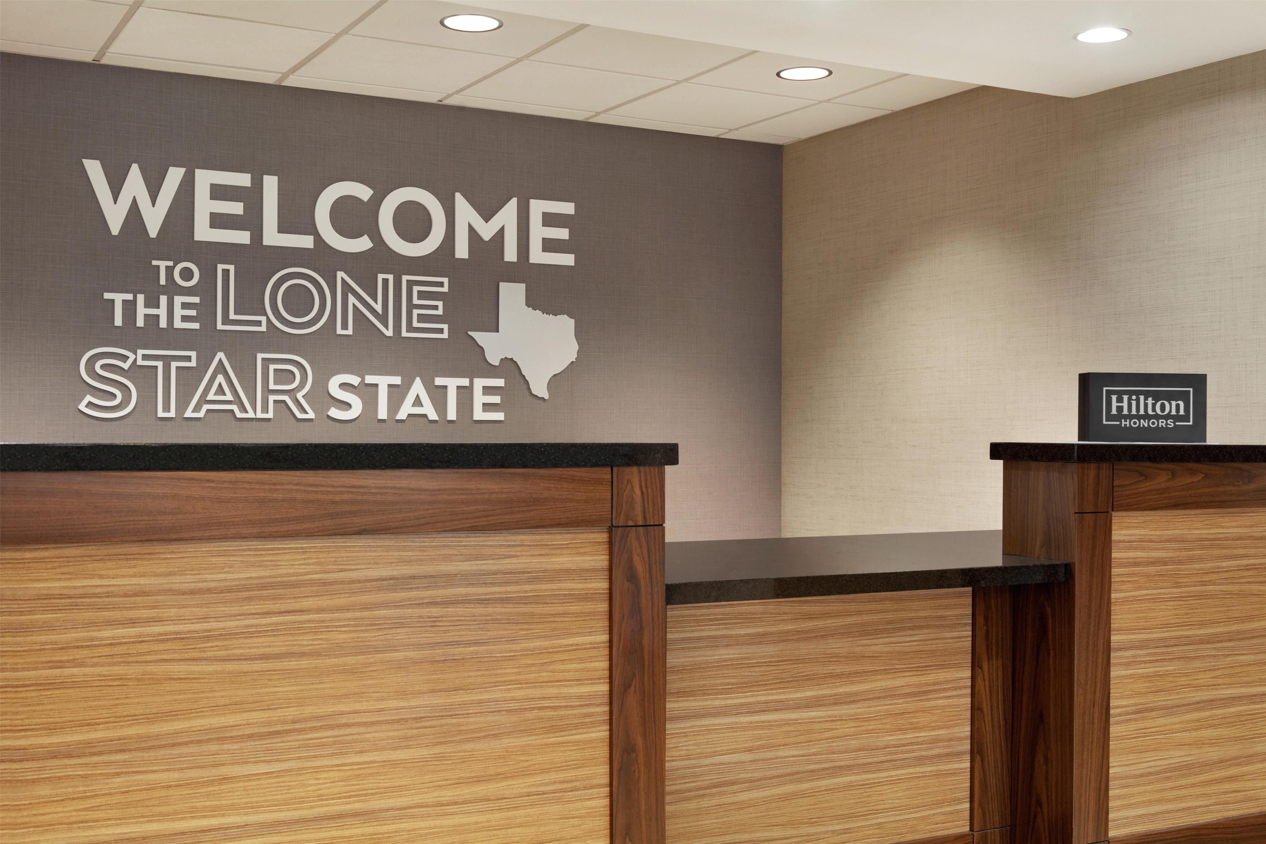 Reception | Hampton Inn Houston Hobby Airport