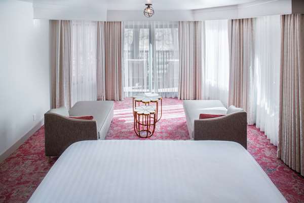  - Cliffrose Hotel Springdale