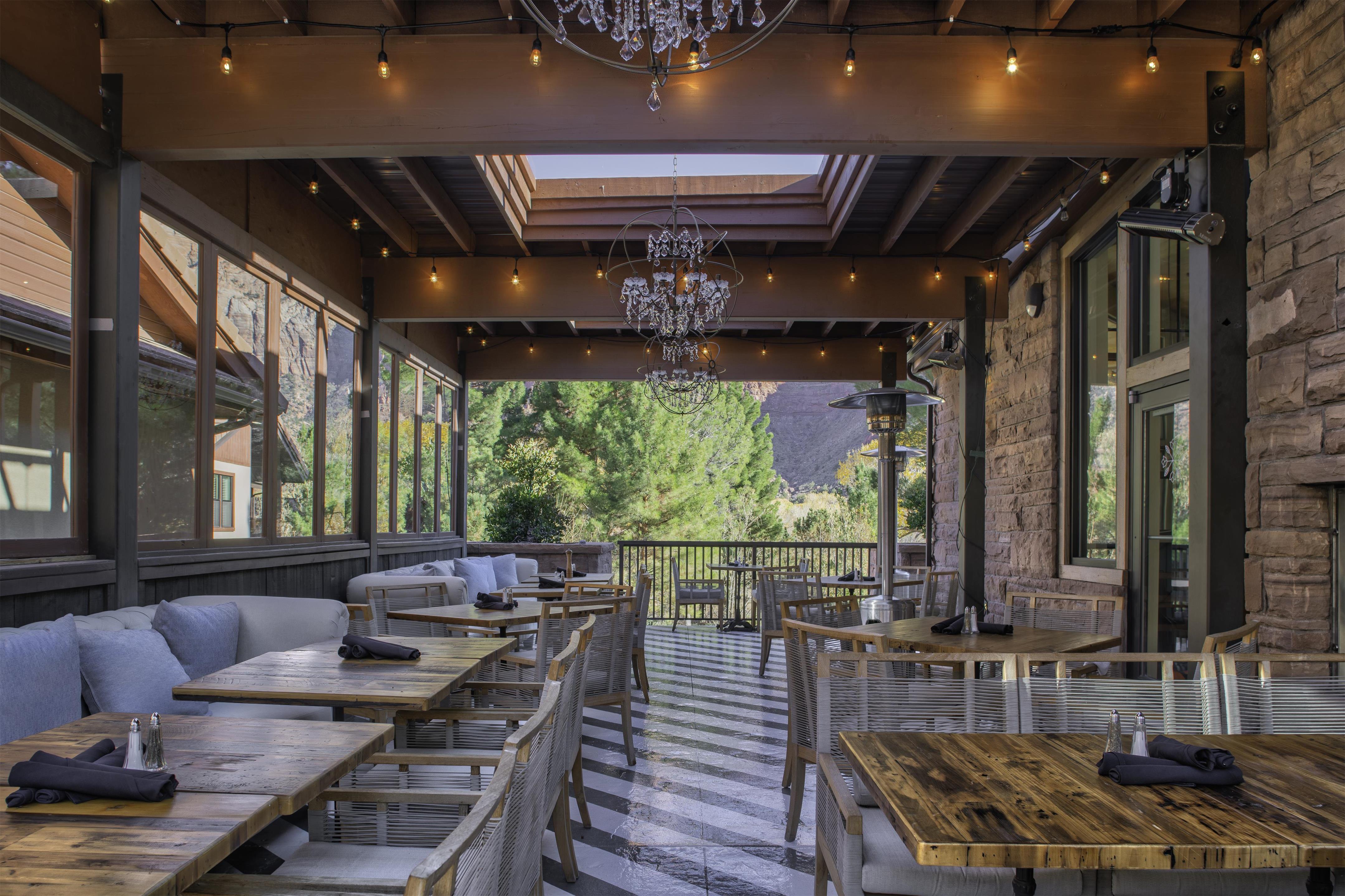 Restaurant | Cliffrose Springdale, Curio Collection by Hilton