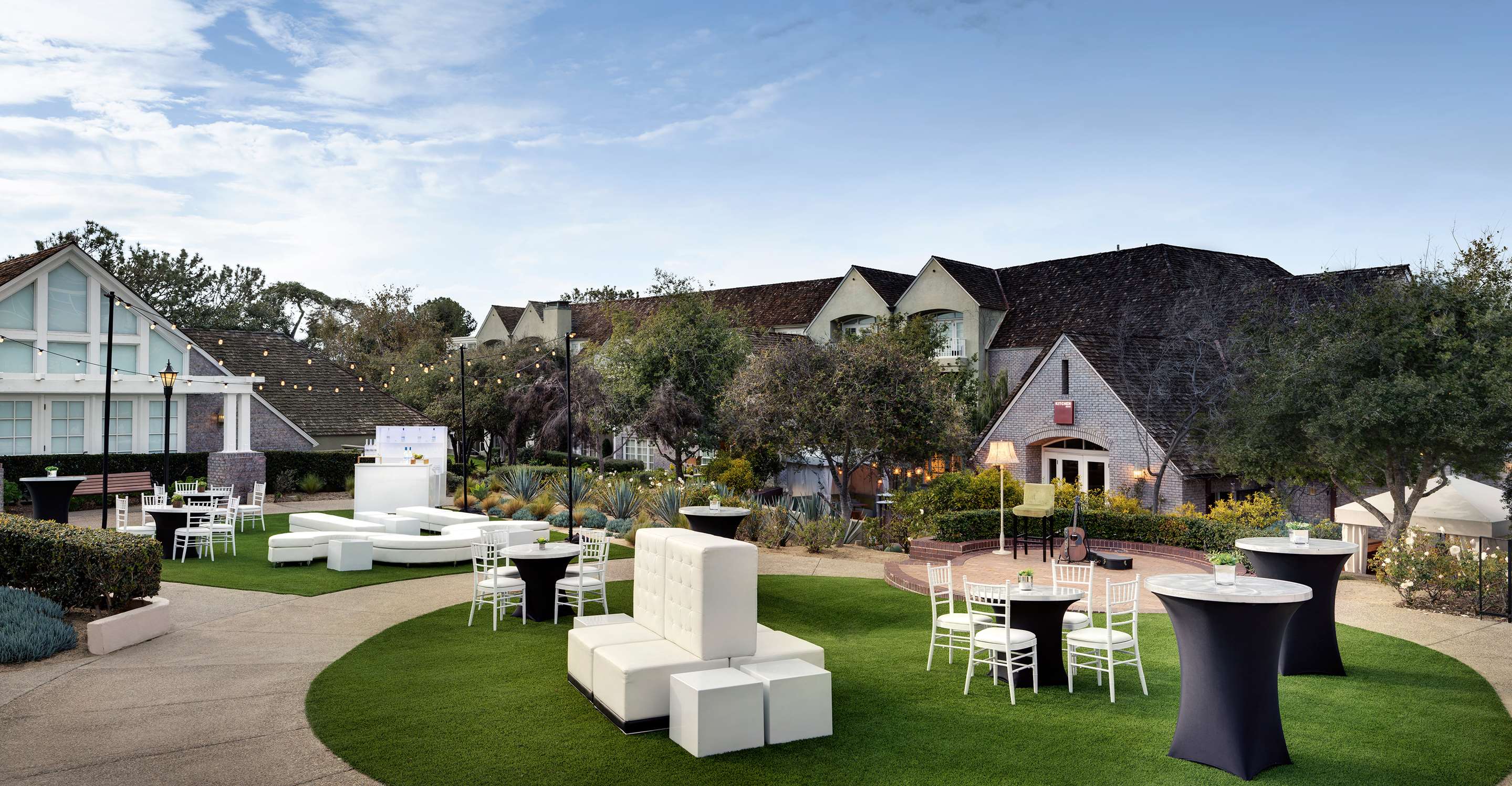 Meetings at the Jim Watkins Amphitheater | L'Auberge Del Mar