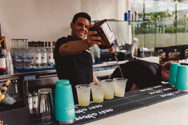 Bar - L'Auberge Del Mar Resort & Spa