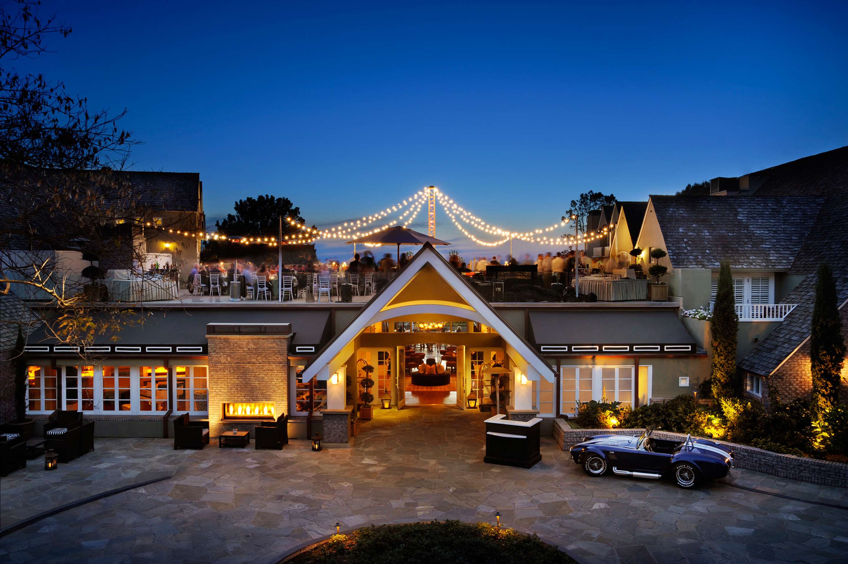 Front Drive in the Evening | L'Auberge Del Mar