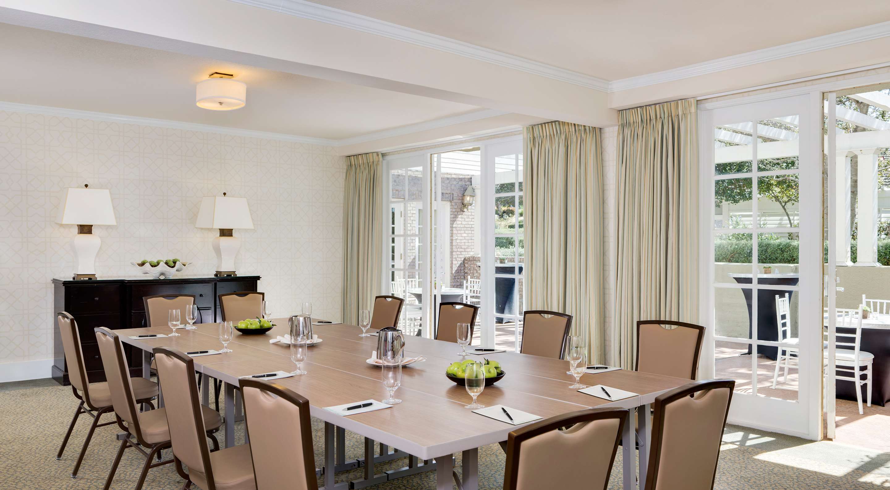 Jade Meeting Room | L'Auberge Del Mar