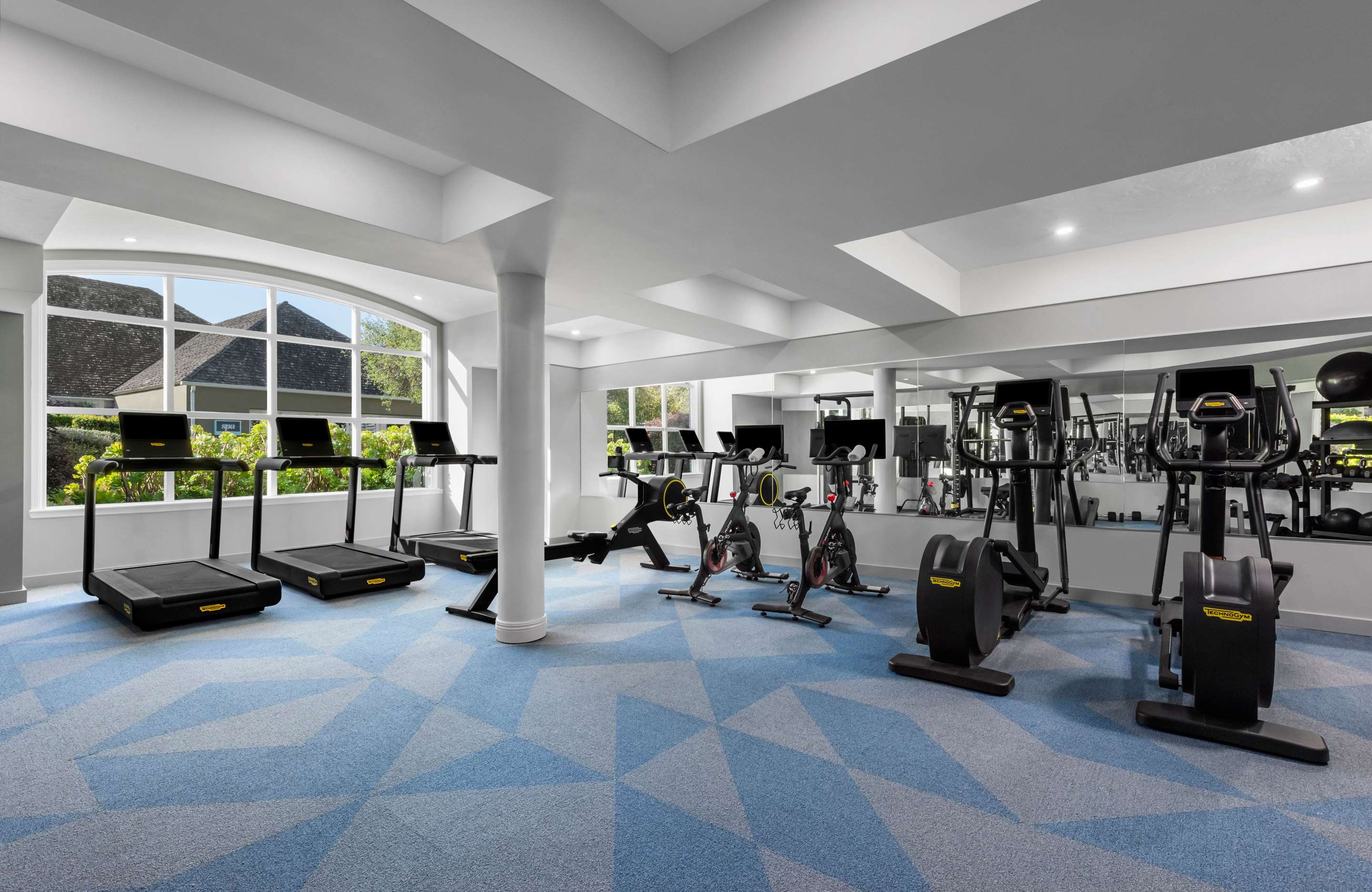 Fitness center | L'Auberge Del Mar