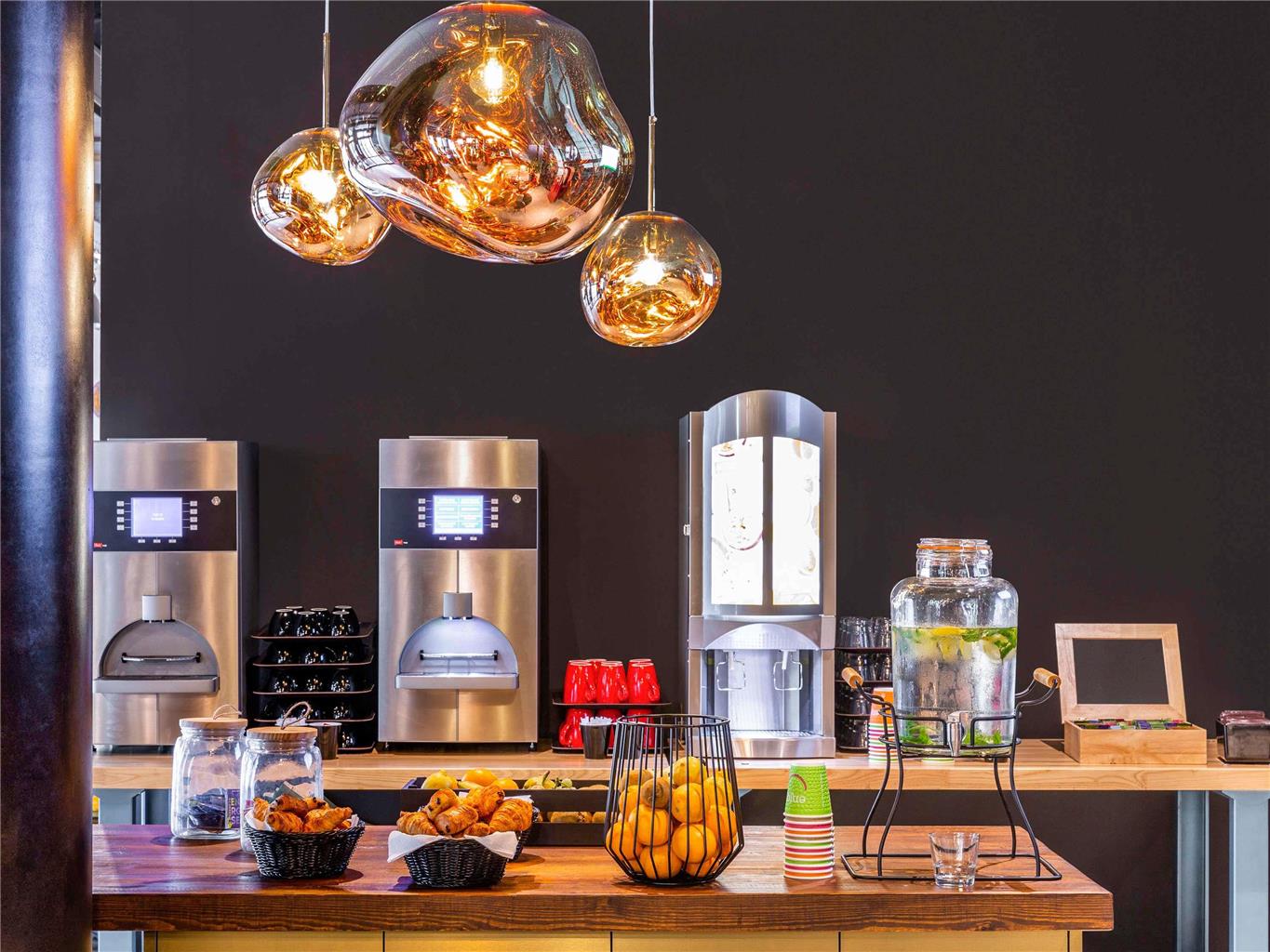 Ibis Styles Puteaux Paris La Defense