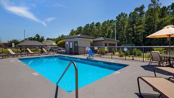 Pool - Best Western Shallotte Ocean Isle Beach Hotel