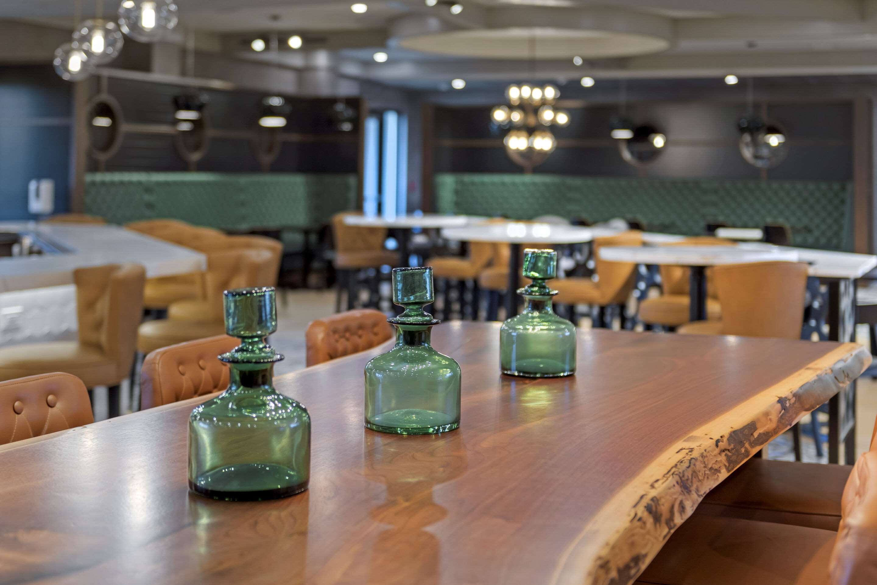Hotel bar | Cambria Hotel Detroit - Shelby Township