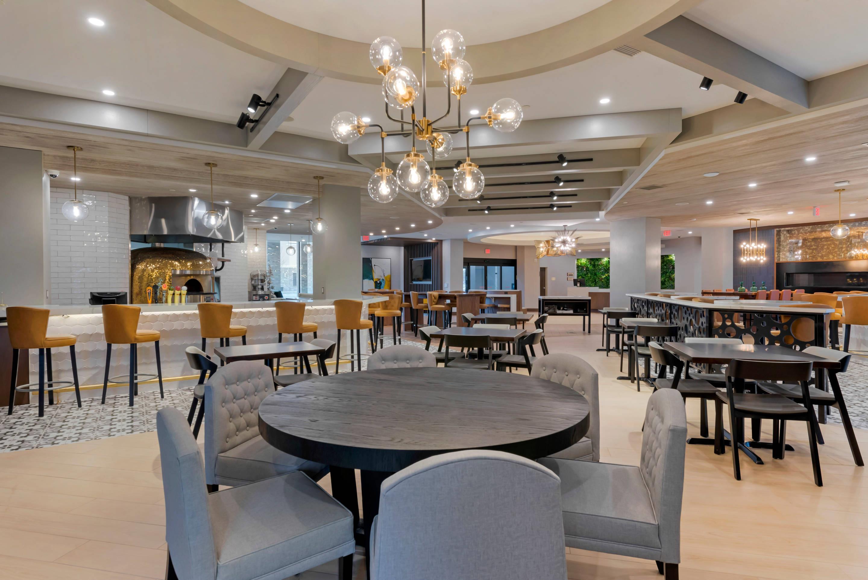 Hotel restaurant and bar | Cambria Hotel Detroit - Shelby Township
