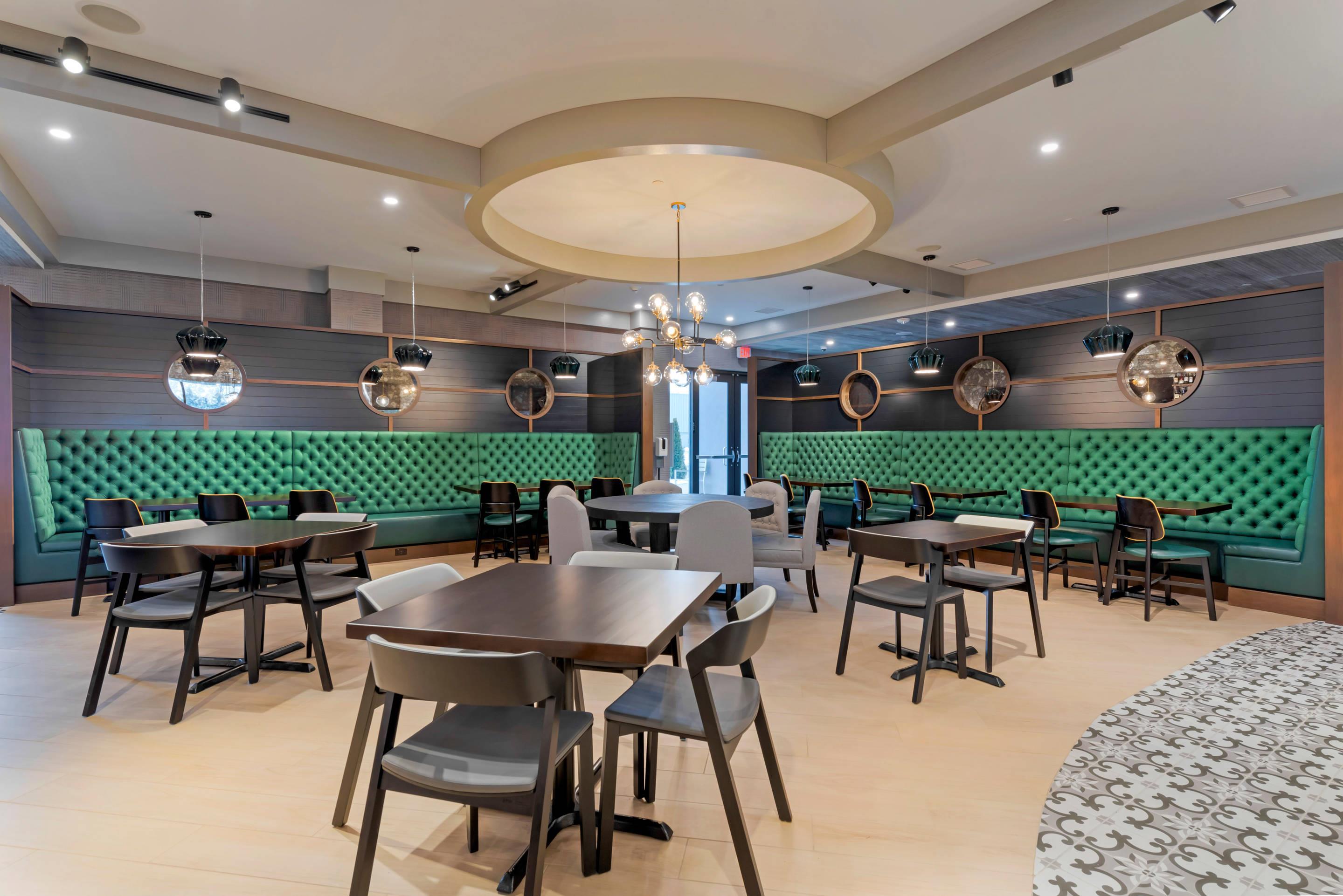 Hotel restaurant and bar | Cambria Hotel Detroit - Shelby Township