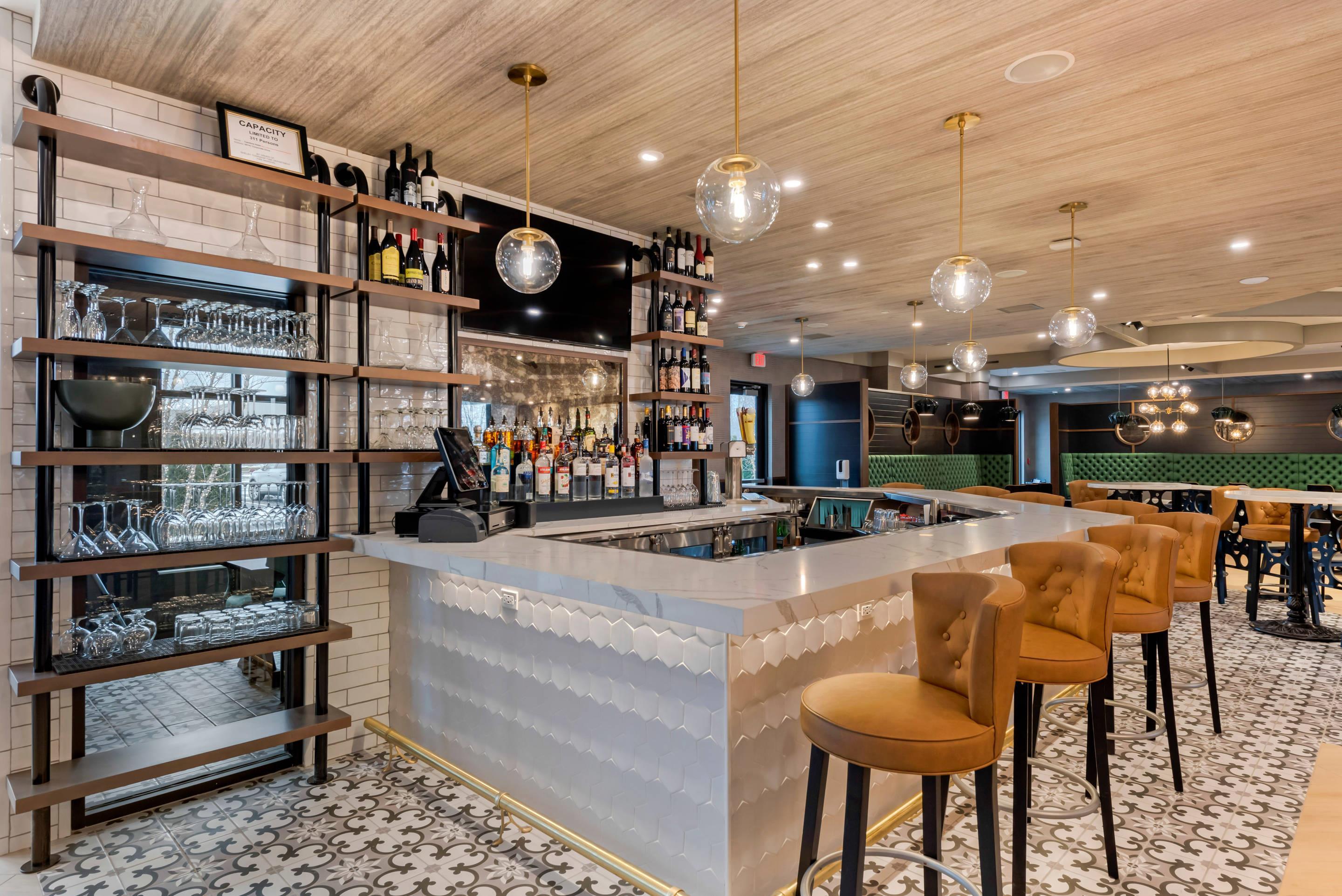 Hotel restaurant and bar | Cambria Hotel Detroit - Shelby Township