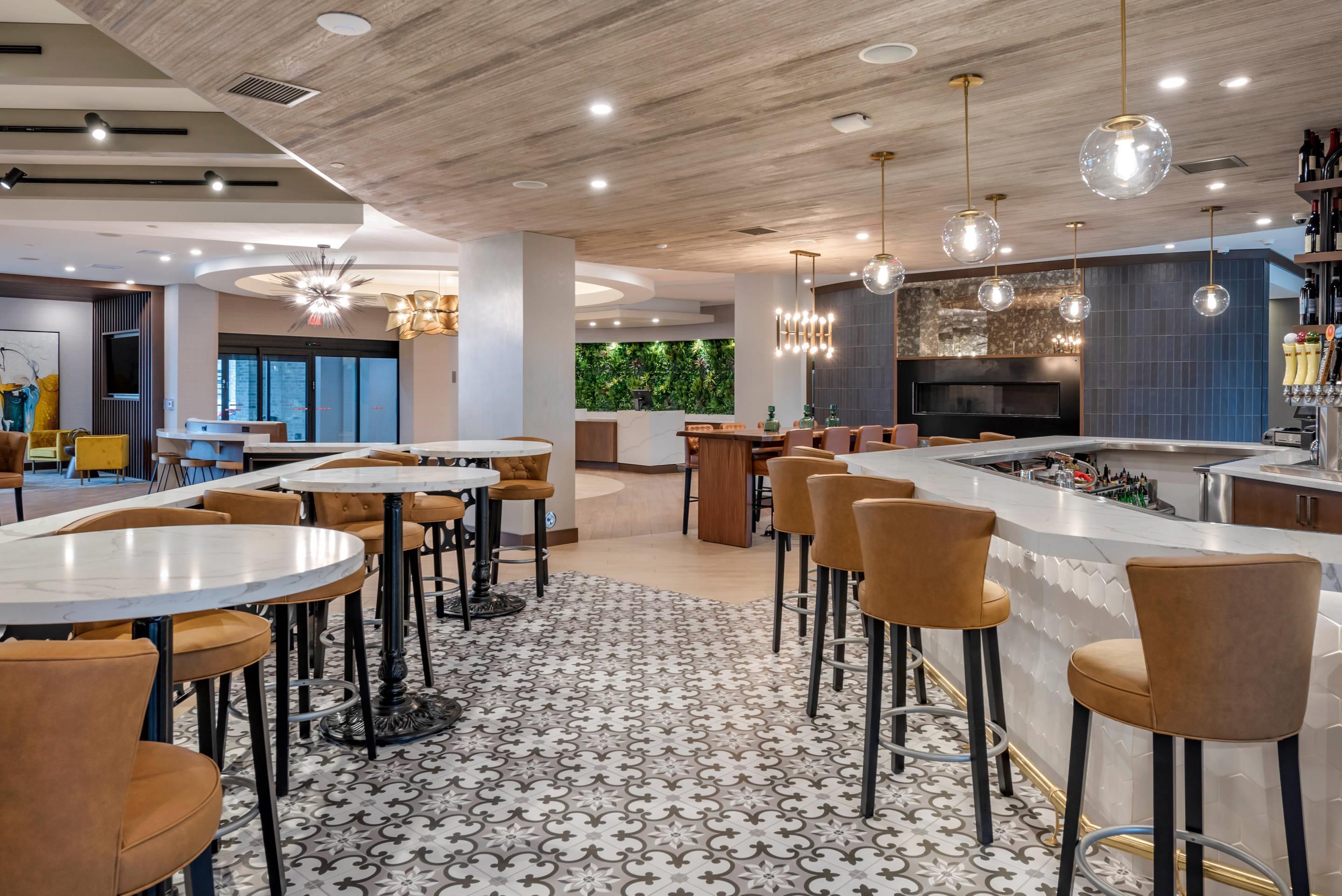 Hotel restaurant and bar | Cambria Hotel Detroit - Shelby Township