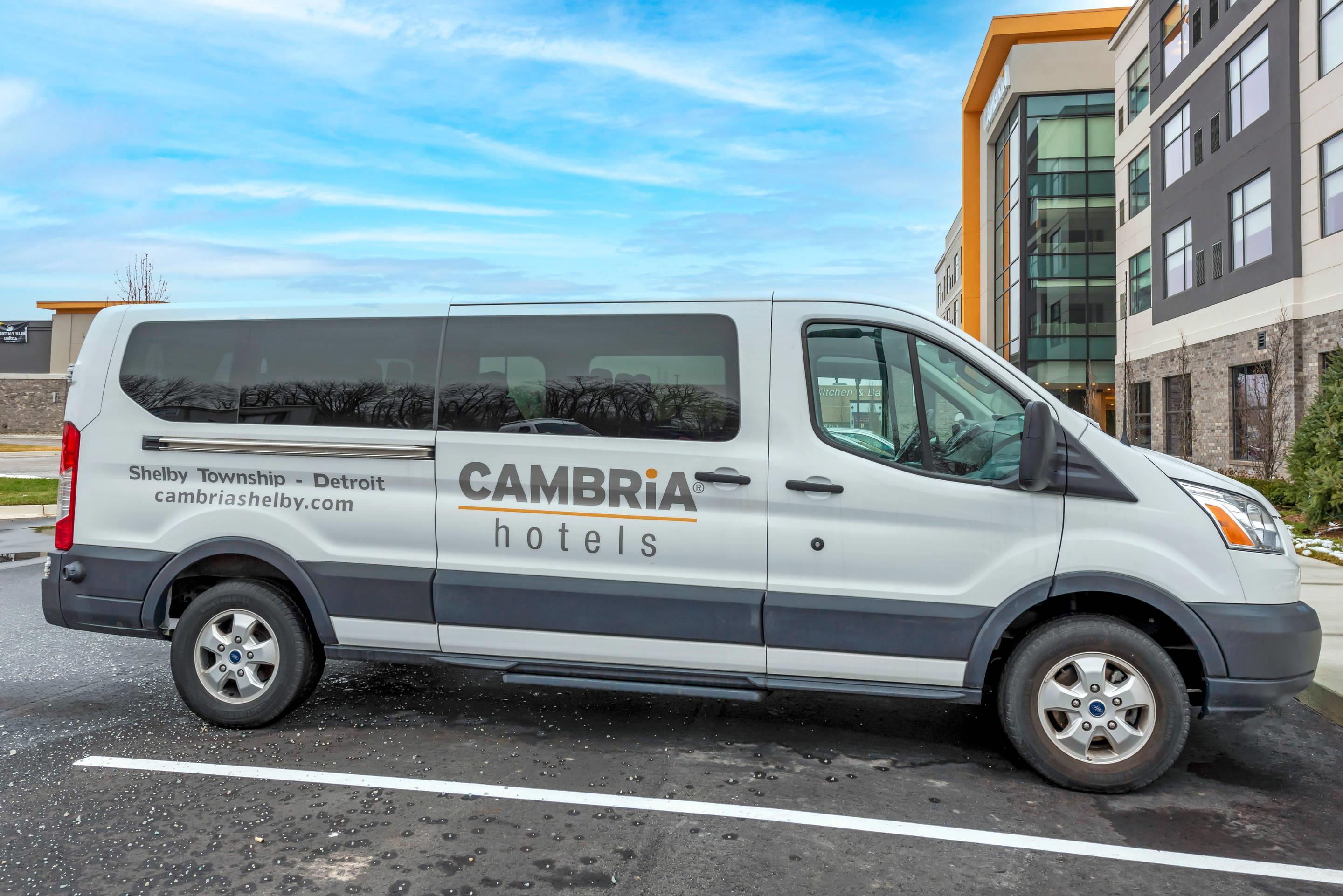 Hotel shuttle | Cambria Hotel Detroit - Shelby Township
