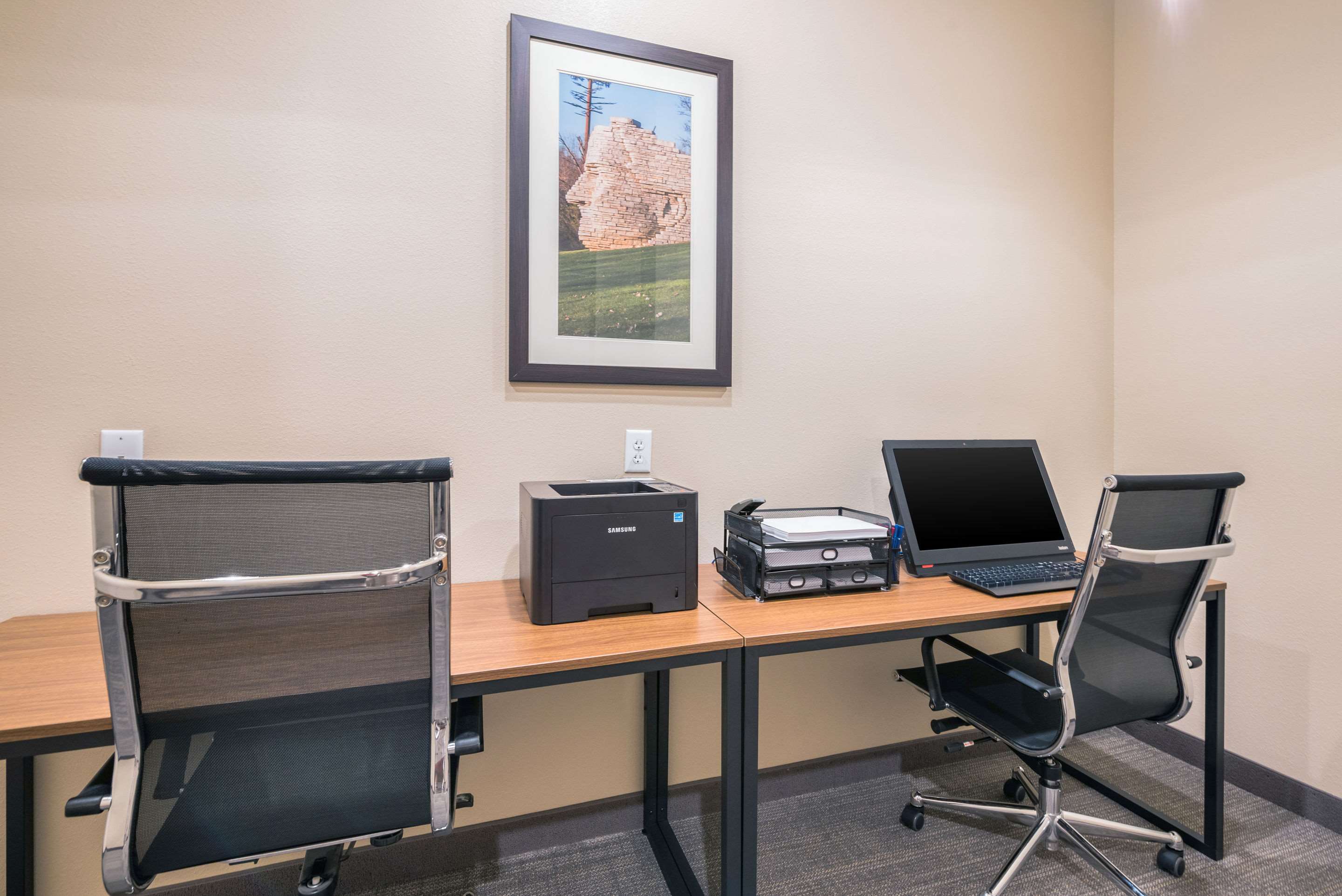 Business center | Comfort Suites Marysville Columbus - Northwest