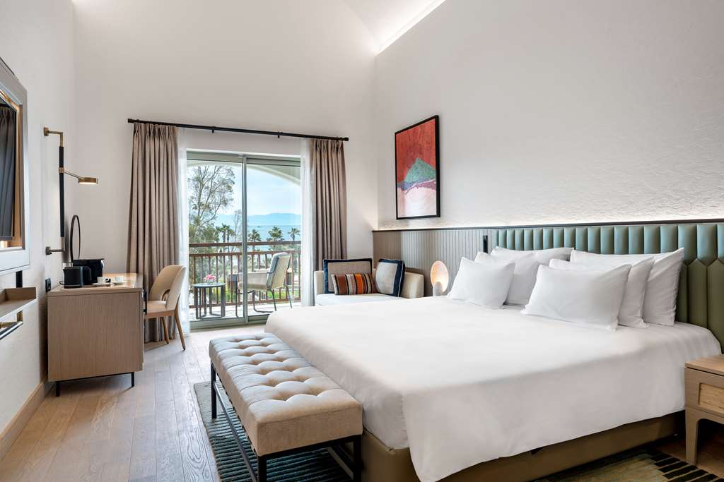 Guest photo